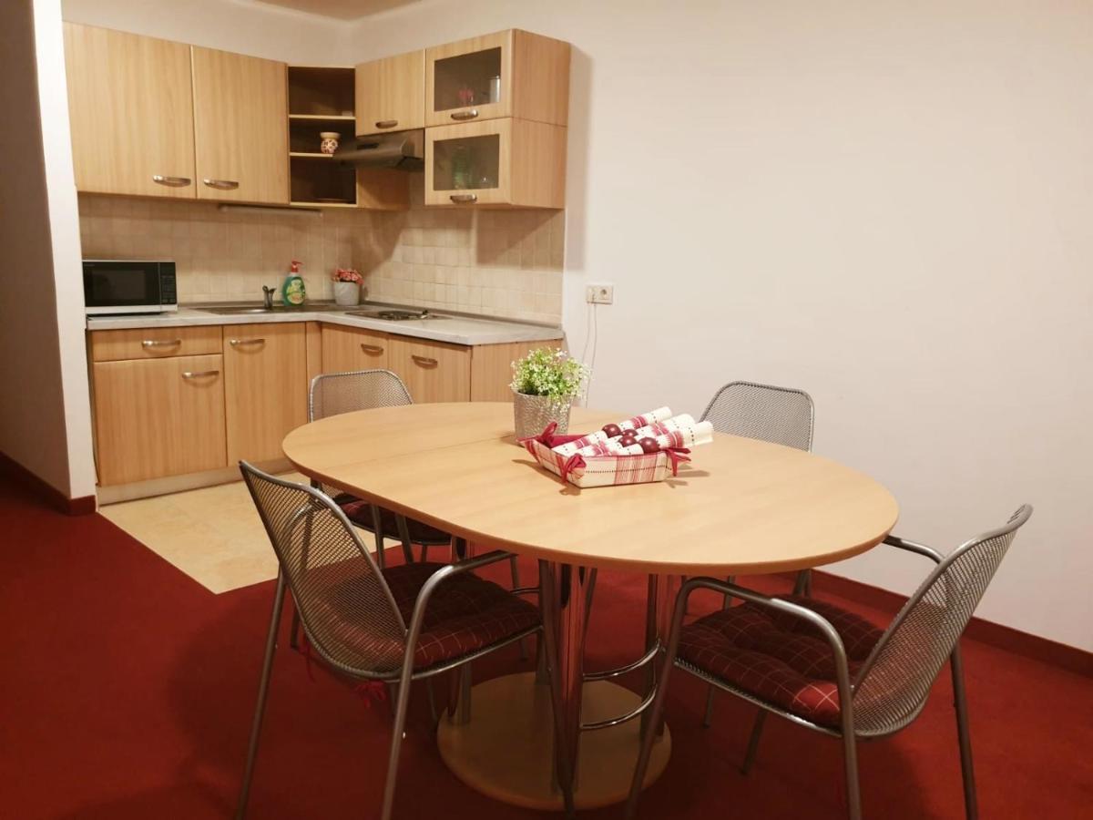 Red Rose Apartment Moravske Toplice Exterior foto